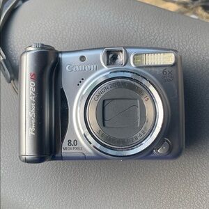 Canon Powershot A720 IS Digital Camera